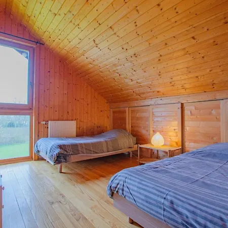 Vakantiehuis Le Chalet Dans La Prairie *